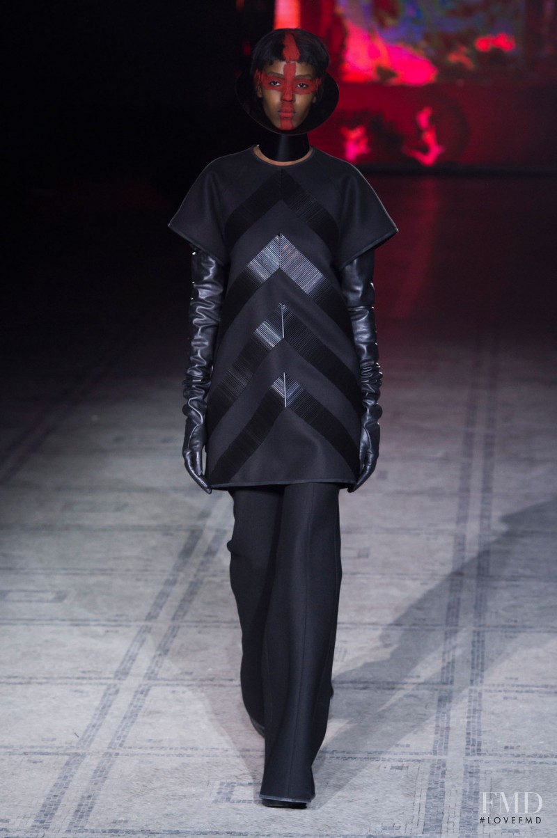 Gareth Pugh fashion show for Autumn/Winter 2015