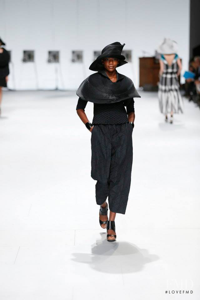 Issey Miyake fashion show for Spring/Summer 2015