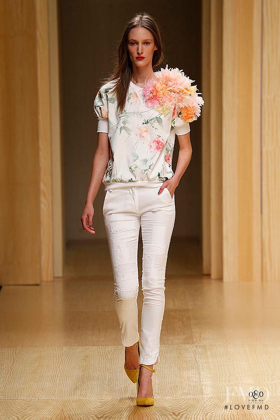 Menchén Tomàs fashion show for Spring/Summer 2015