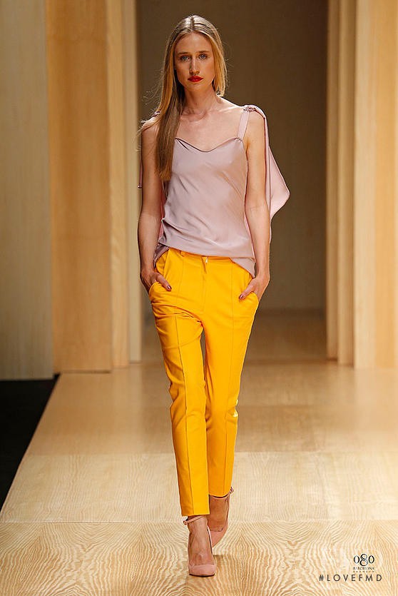 Menchén Tomàs fashion show for Spring/Summer 2015