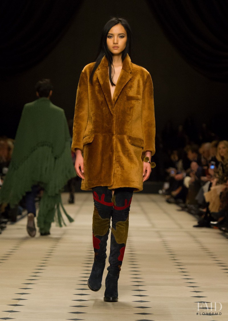 Luping Wang featured in  the Burberry Prorsum fashion show for Autumn/Winter 2015