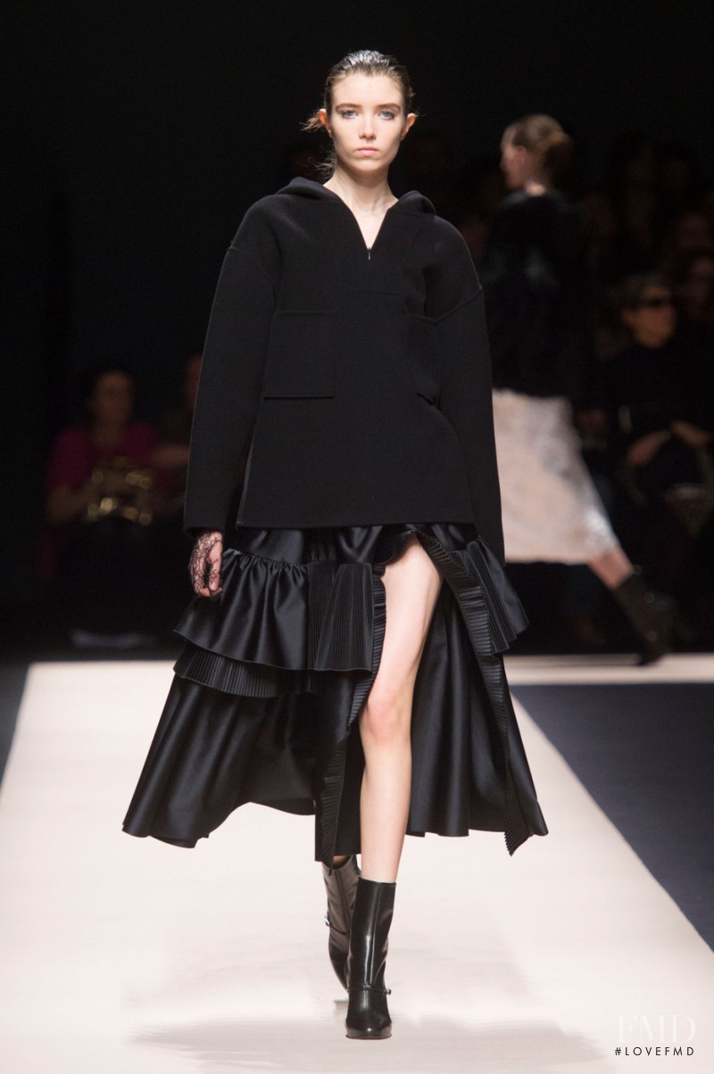 Grace Hartzel featured in  the N° 21 fashion show for Autumn/Winter 2015