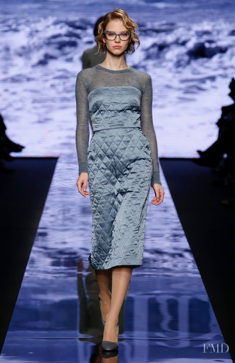 Sasha Luss featured in  the Max Mara fashion show for Autumn/Winter 2015