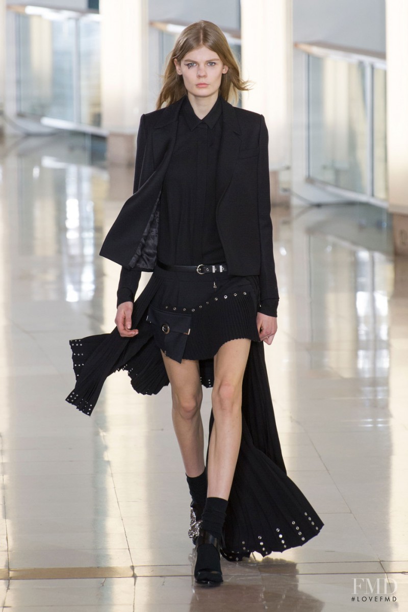 Alexandra Elizabeth Ljadov featured in  the Anthony Vaccarello fashion show for Autumn/Winter 2015