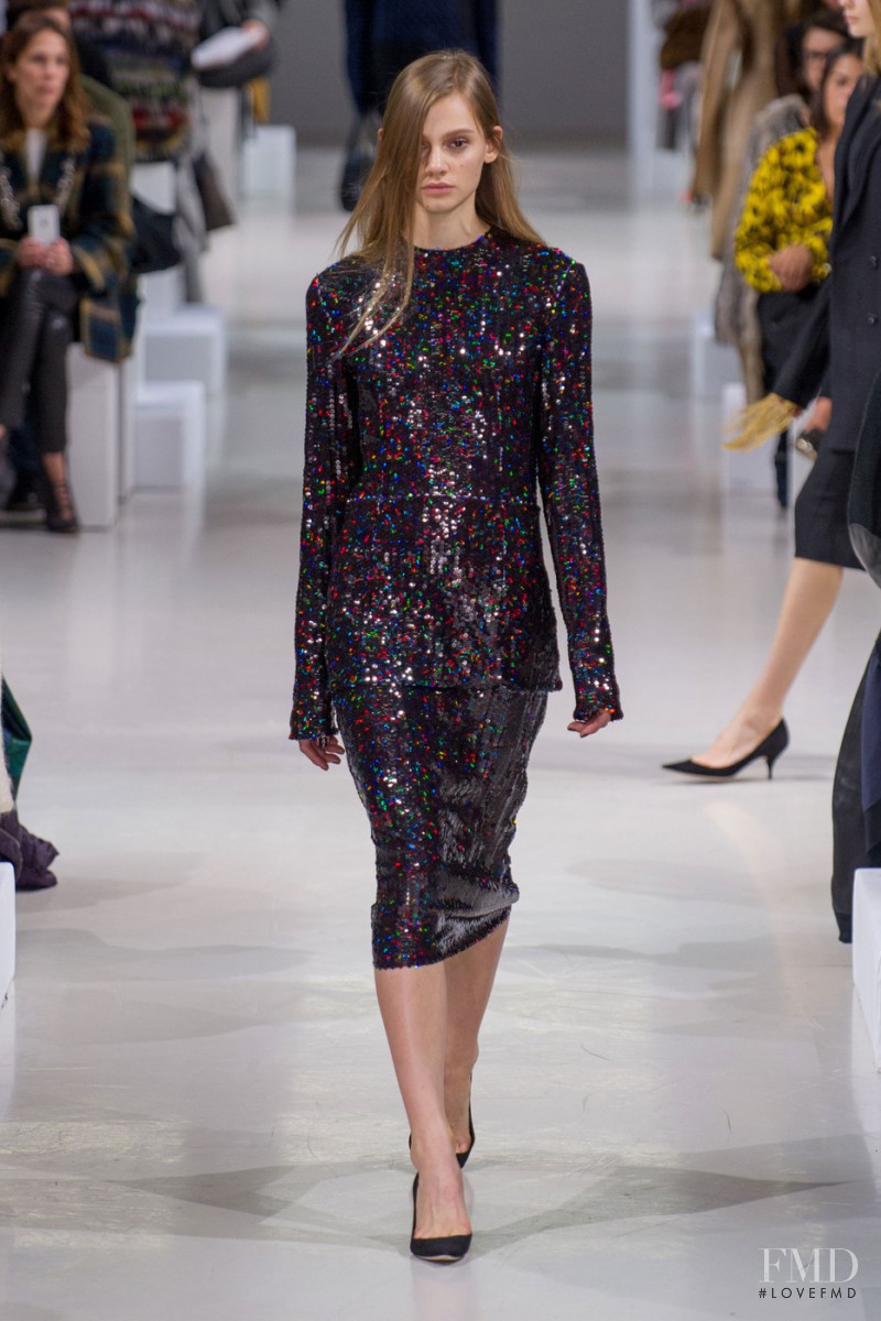 Eva Saadi Schimmel featured in  the Nina Ricci fashion show for Autumn/Winter 2015