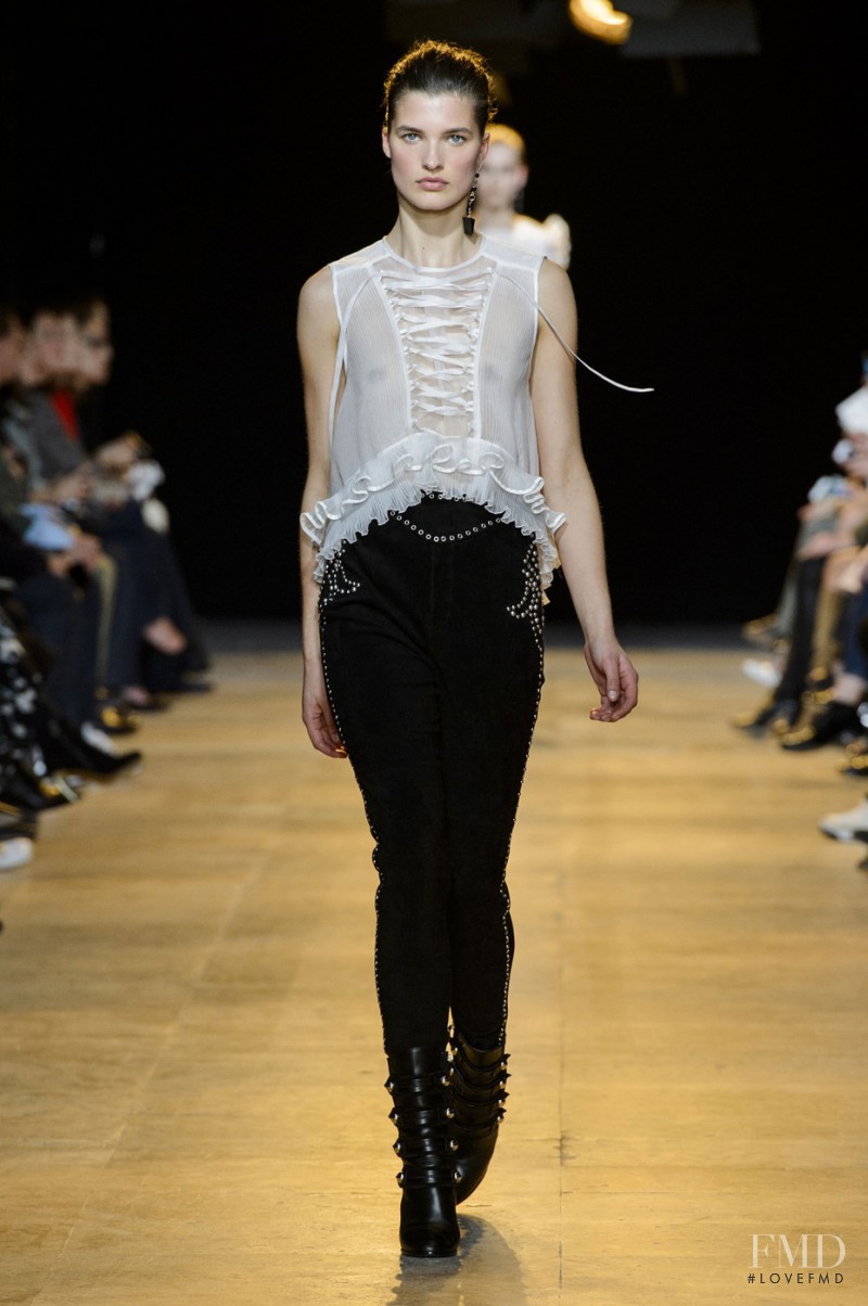 Julia van Os featured in  the Isabel Marant fashion show for Autumn/Winter 2015