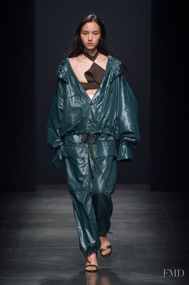 Luping Wang featured in  the Ter Et Bantine fashion show for Autumn/Winter 2015