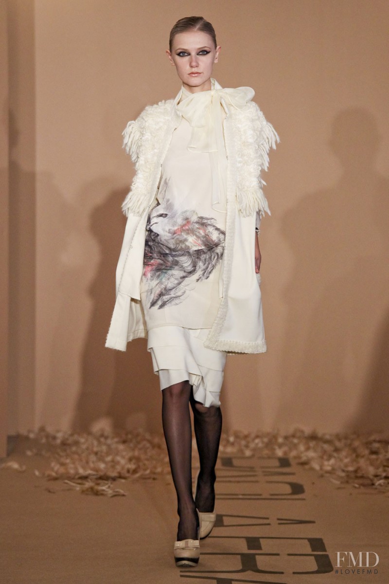 Paola Frani fashion show for Autumn/Winter 2011