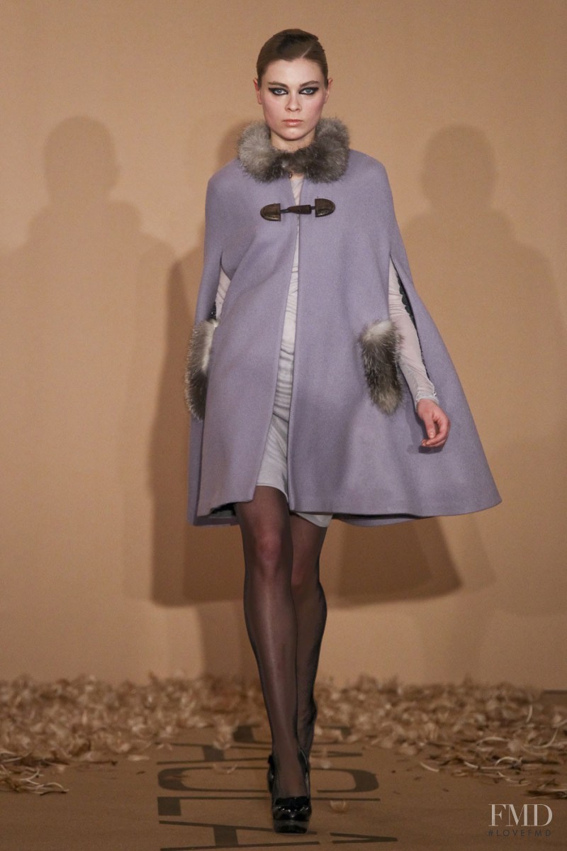 Paola Frani fashion show for Autumn/Winter 2011