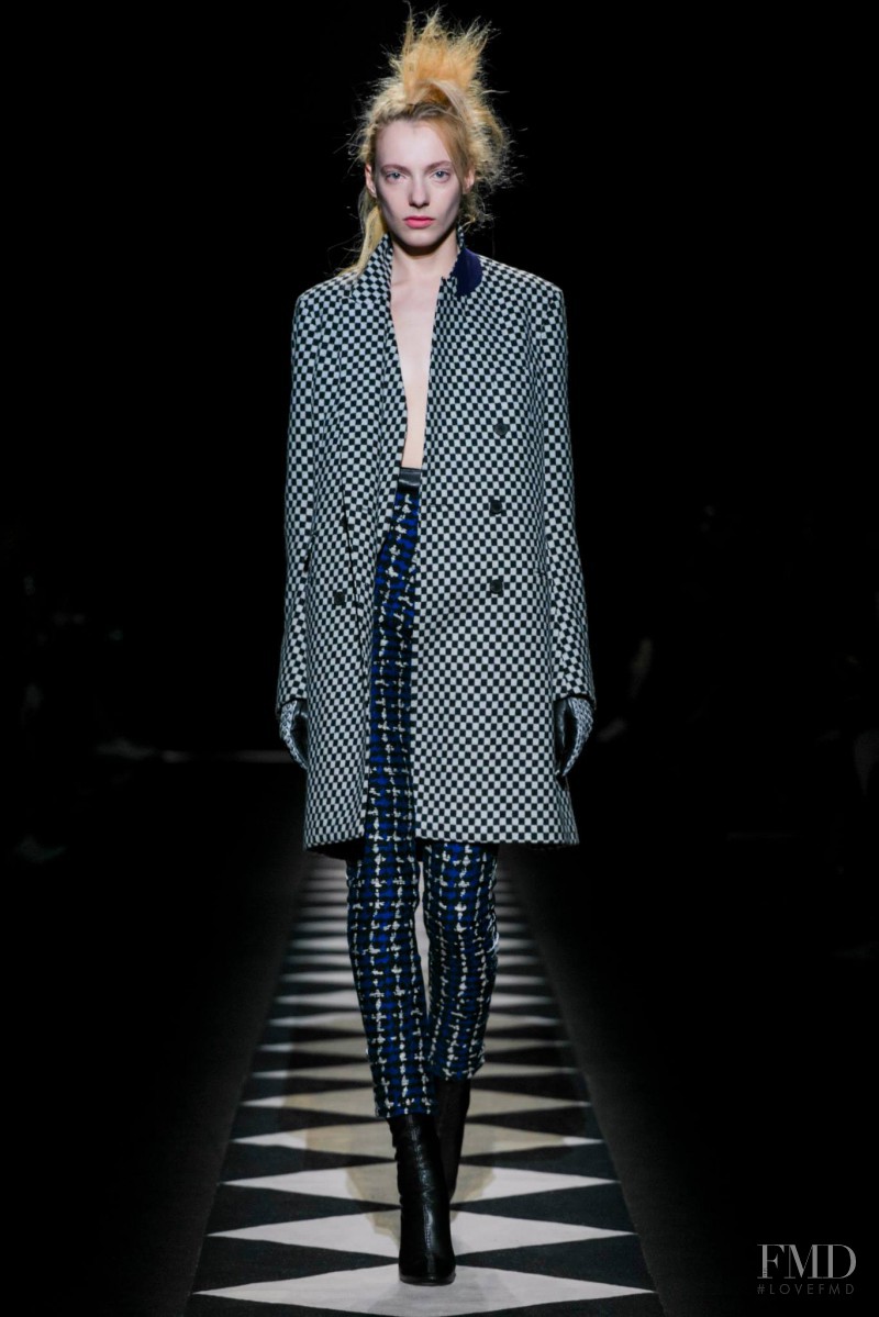 Zlata Semenko featured in  the Haider Ackermann fashion show for Autumn/Winter 2015