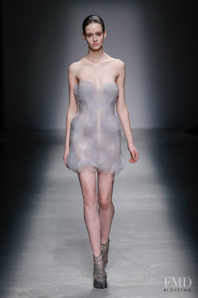 Thyra van Daalen featured in  the Iris Van Herpen fashion show for Autumn/Winter 2015