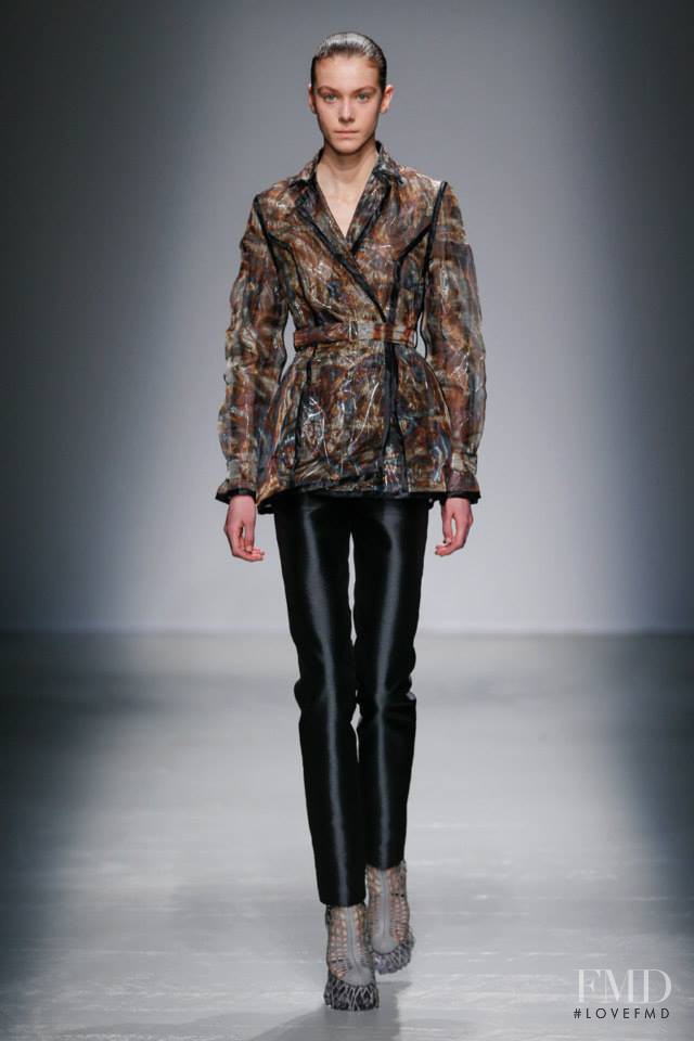 Phillipa Hemphrey featured in  the Iris Van Herpen fashion show for Autumn/Winter 2015