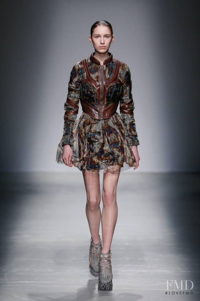 Sofia Tesmenitskaya featured in  the Iris Van Herpen fashion show for Autumn/Winter 2015