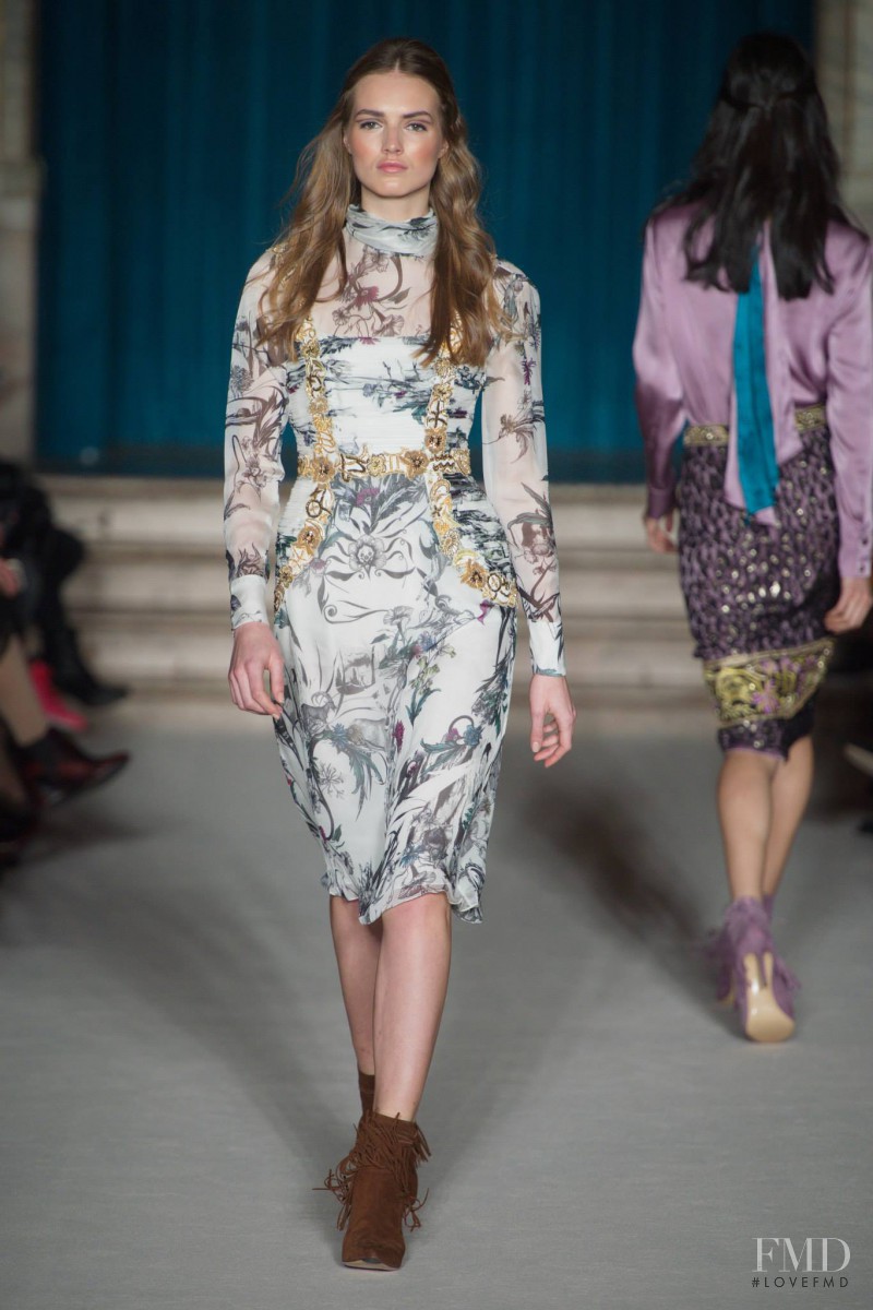 Matthew Williamson fashion show for Autumn/Winter 2015