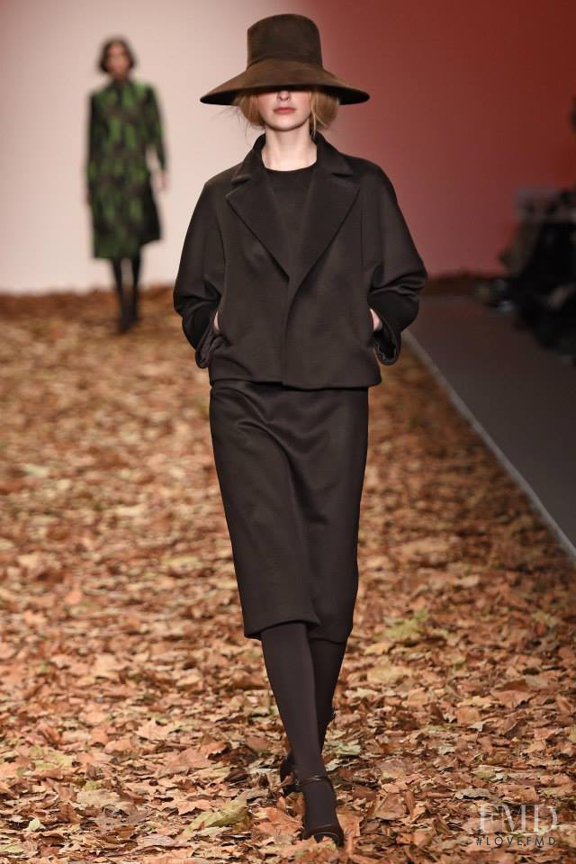 Jasper Conran fashion show for Autumn/Winter 2015