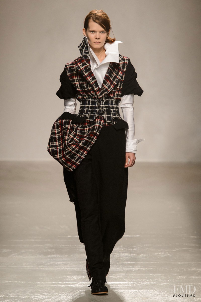 Irina Kravchenko featured in  the Aganovich fashion show for Autumn/Winter 2015