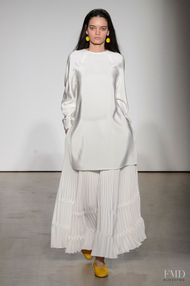 Wanessa Milhomem featured in  the Barbara Casasola fashion show for Autumn/Winter 2015