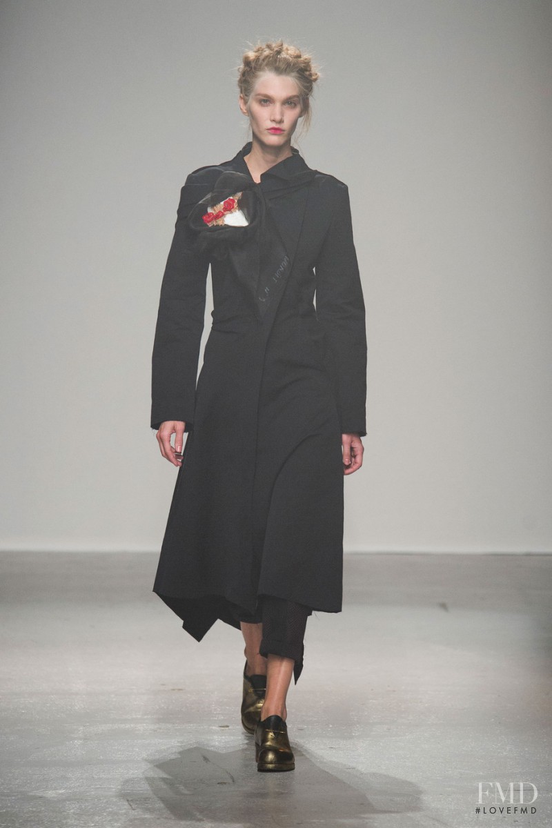 Irina Nikolaeva featured in  the Aganovich fashion show for Spring/Summer 2015