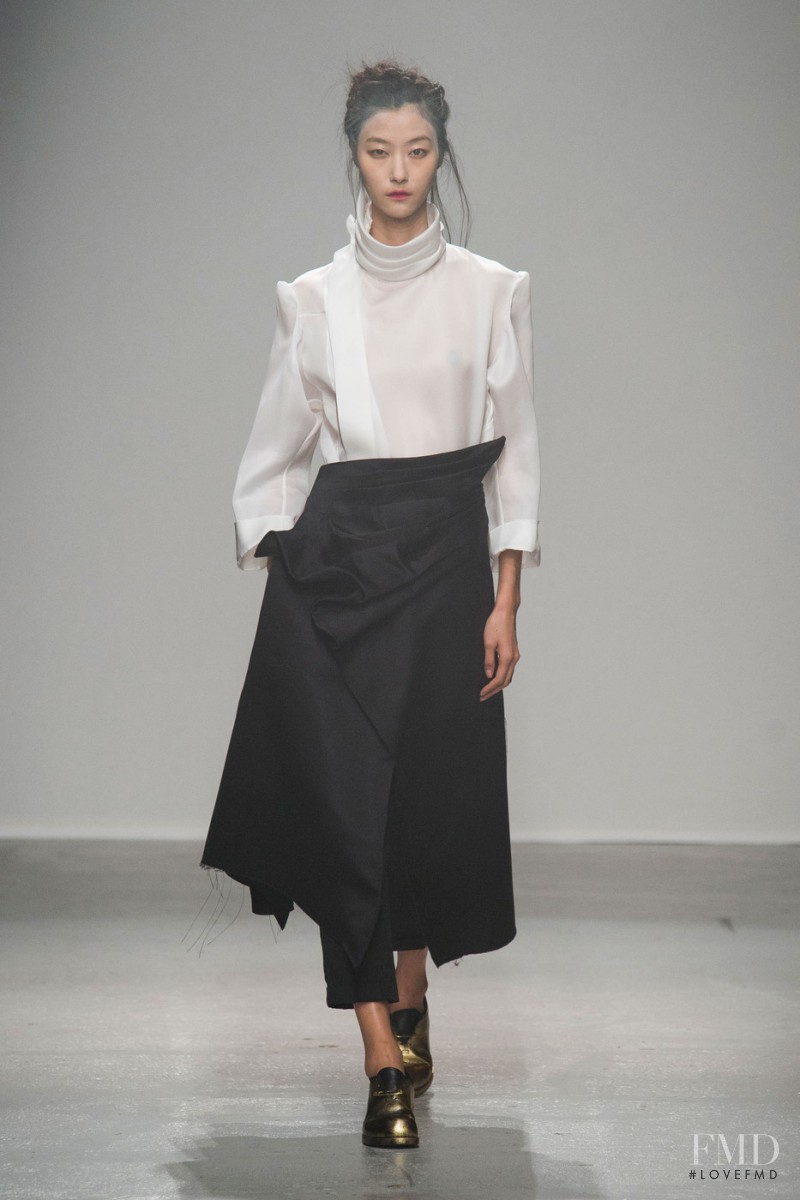 Ji Hye Park featured in  the Aganovich fashion show for Spring/Summer 2015
