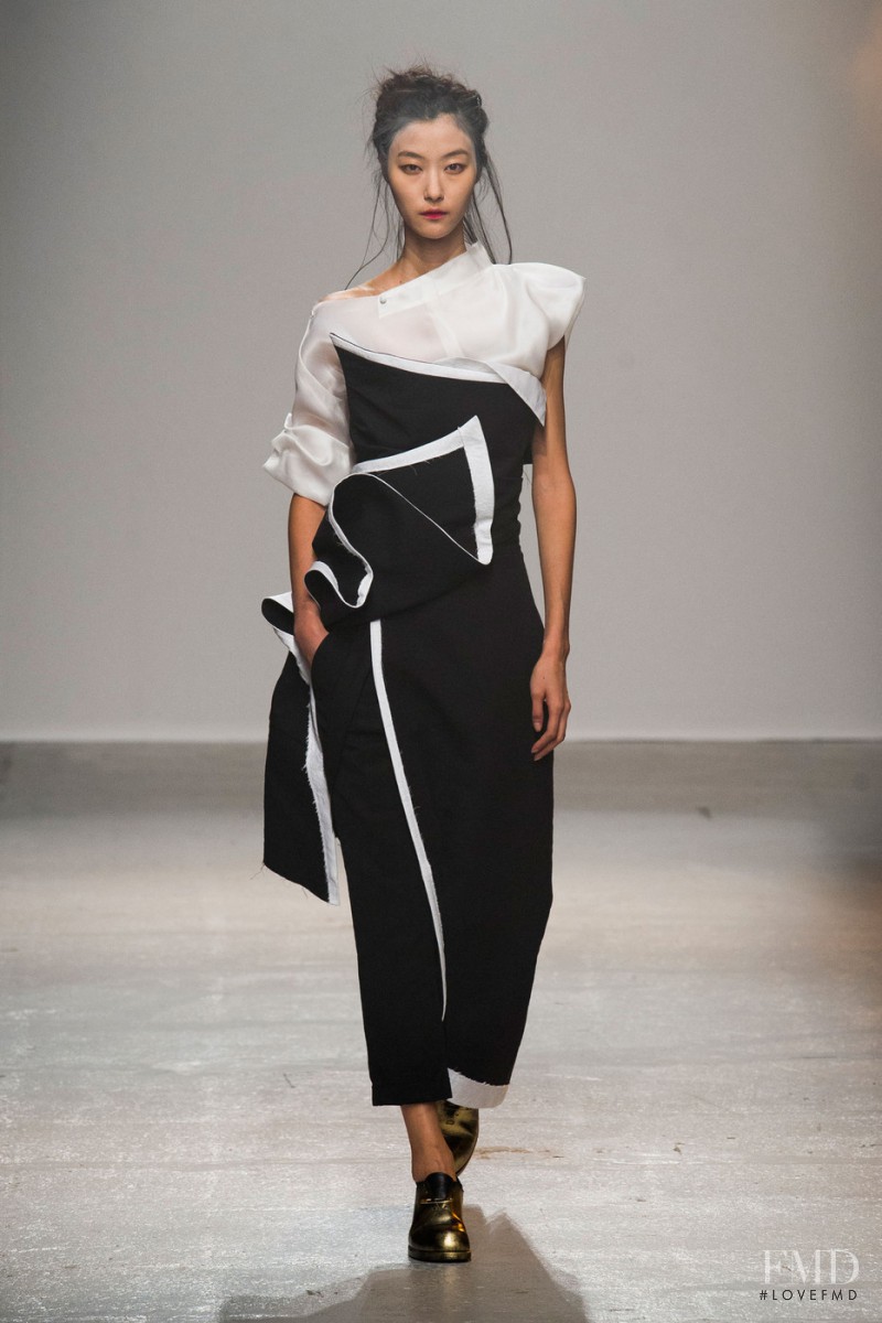 Ji Hye Park featured in  the Aganovich fashion show for Spring/Summer 2015