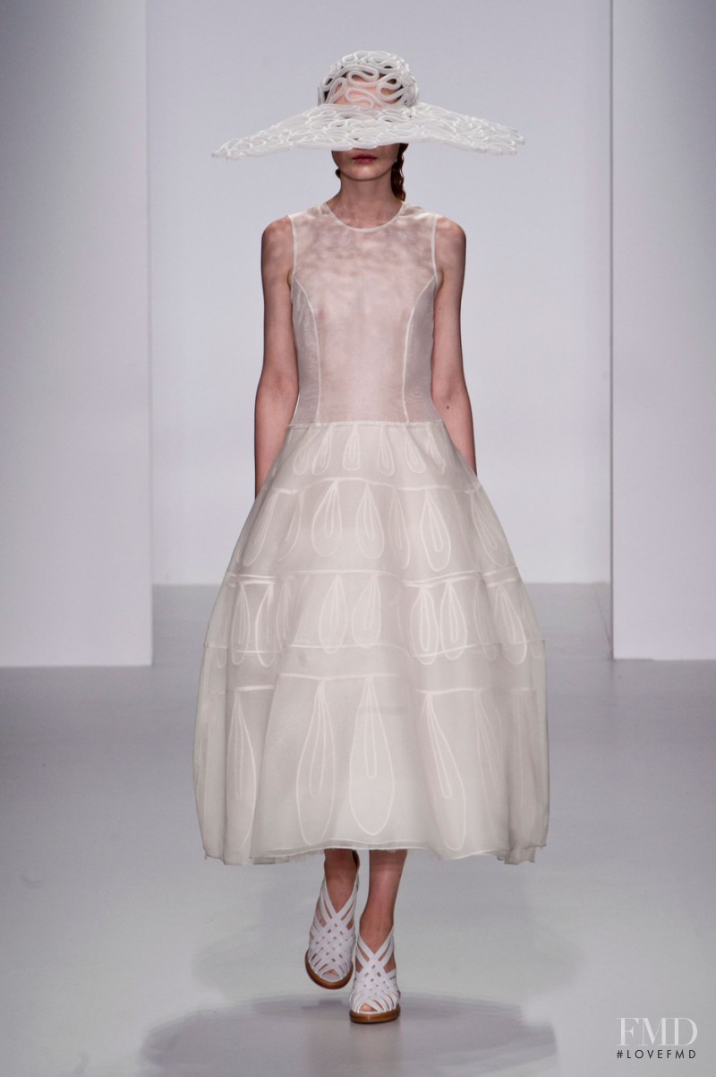 John Rocha fashion show for Spring/Summer 2014