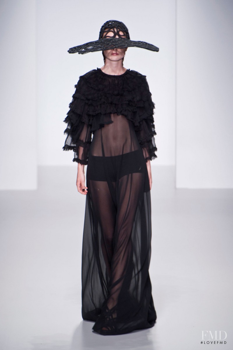 John Rocha fashion show for Spring/Summer 2014