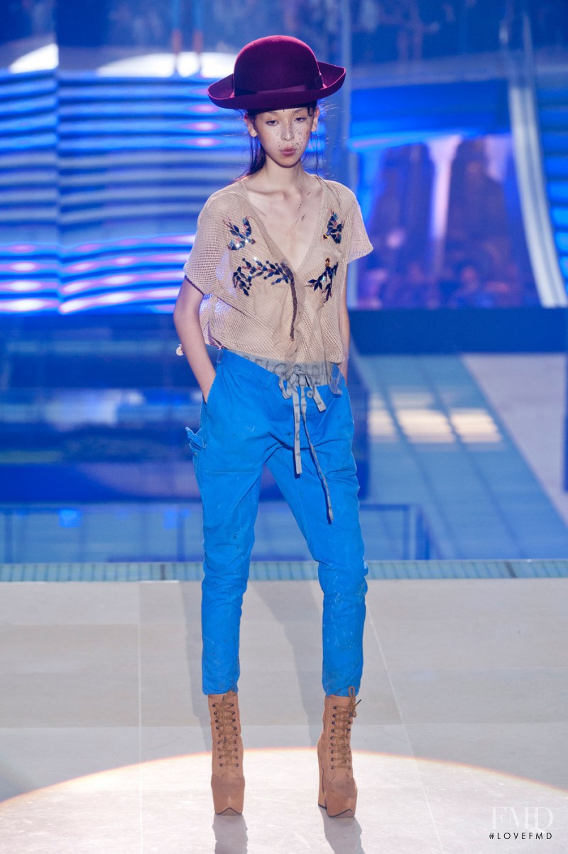 Issa Lish featured in  the Vivienne Westwood Gold Label fashion show for Spring/Summer 2014