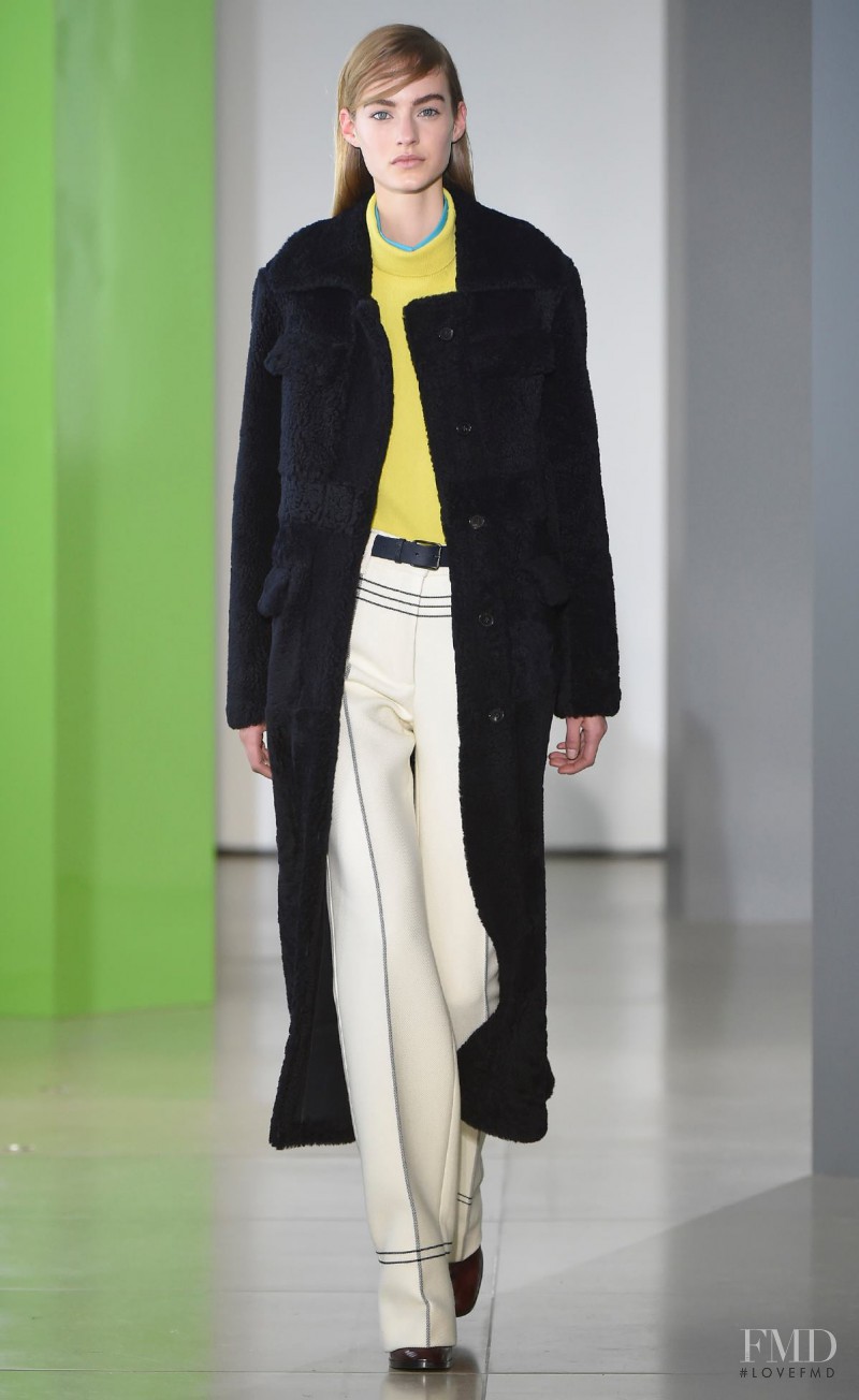 Maartje Verhoef featured in  the Jil Sander fashion show for Autumn/Winter 2015