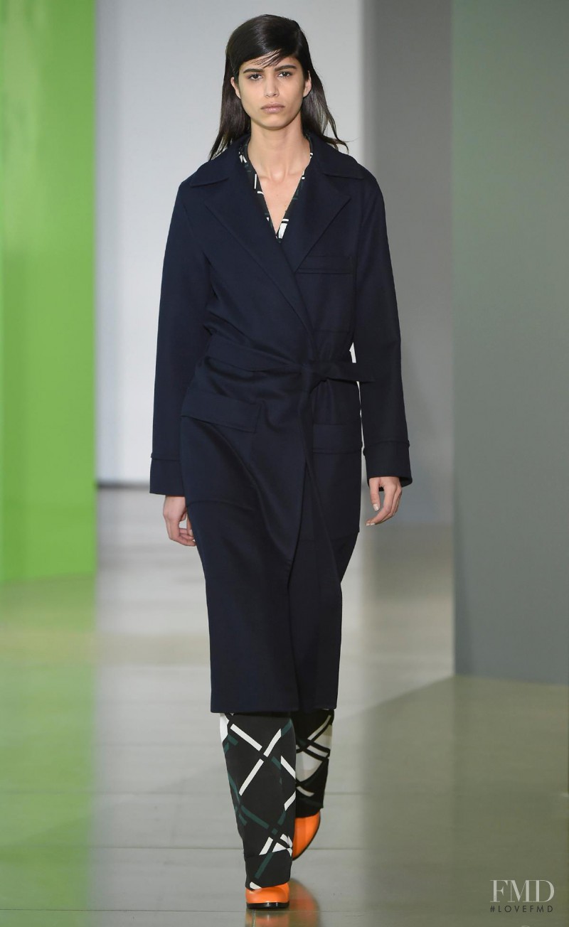 Mica Arganaraz featured in  the Jil Sander fashion show for Autumn/Winter 2015