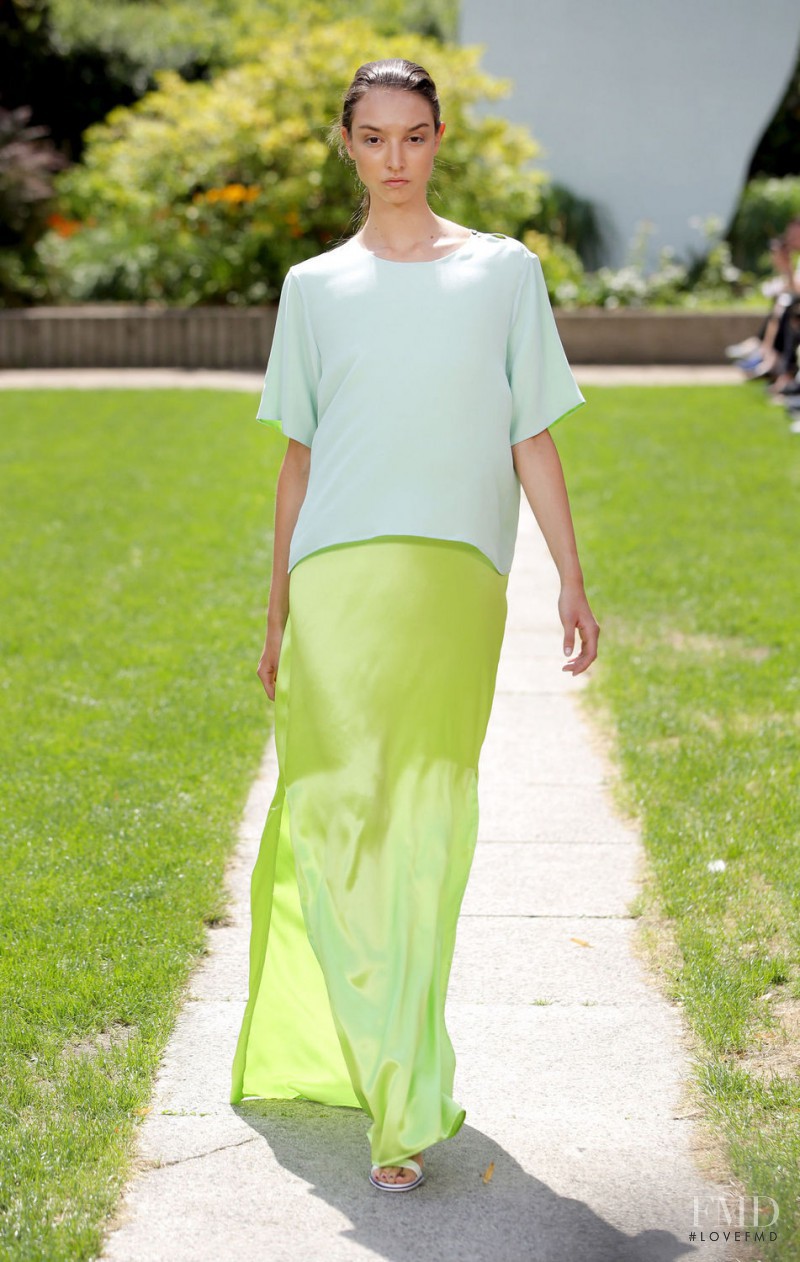 Natalia Munoz featured in  the Perret Schaad fashion show for Spring/Summer 2015