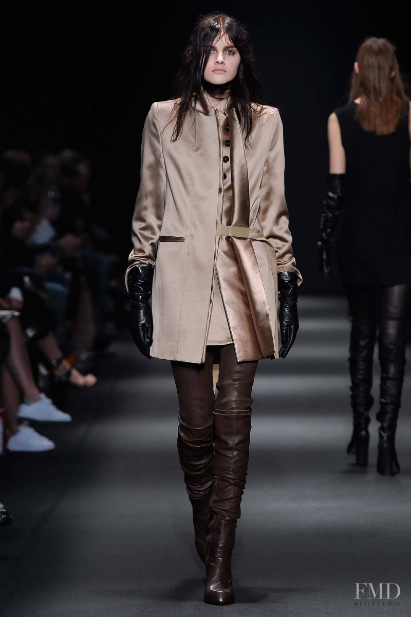 Dorota Kullova featured in  the Ann Demeulemeester fashion show for Autumn/Winter 2015