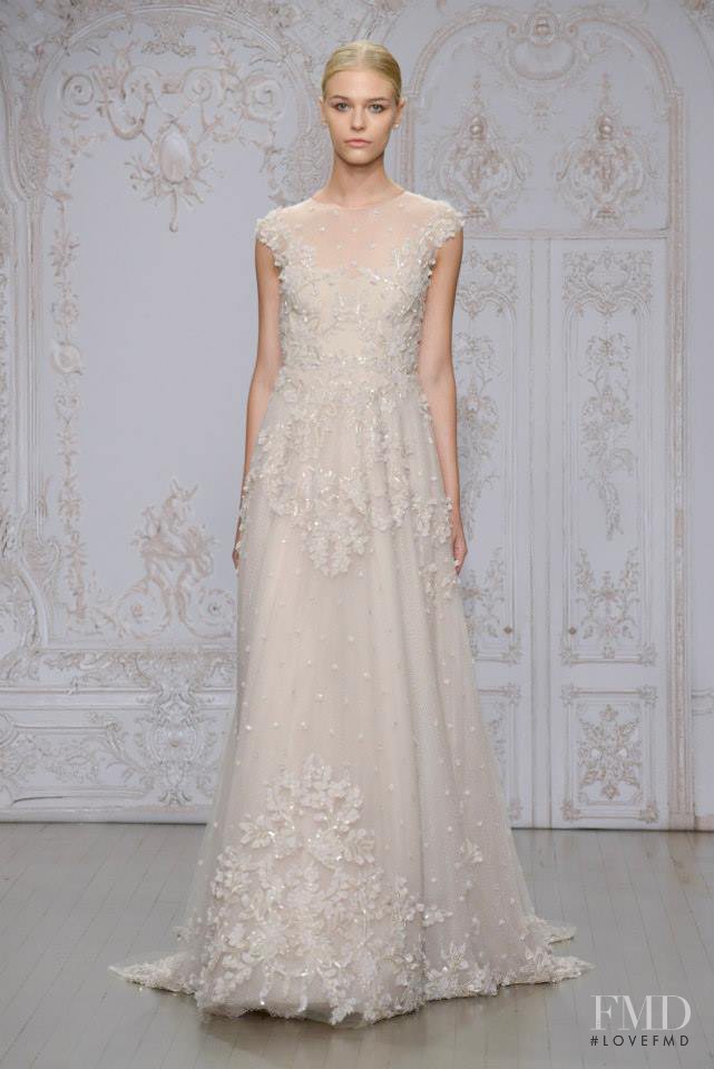 Monique Lhuillier Bridal Bridal fashion show for Autumn/Winter 2015