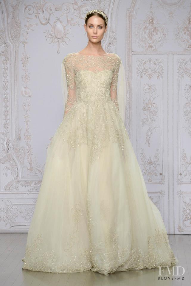 Monique Lhuillier Bridal Bridal fashion show for Autumn/Winter 2015