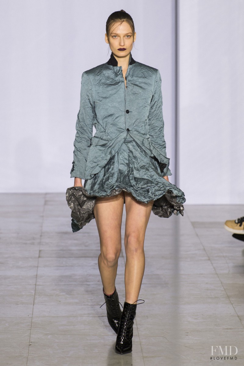 Viktoria Machajdik featured in  the Yang Li fashion show for Autumn/Winter 2015