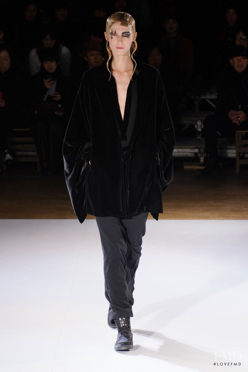 Yohji Yamamoto fashion show for Autumn/Winter 2015