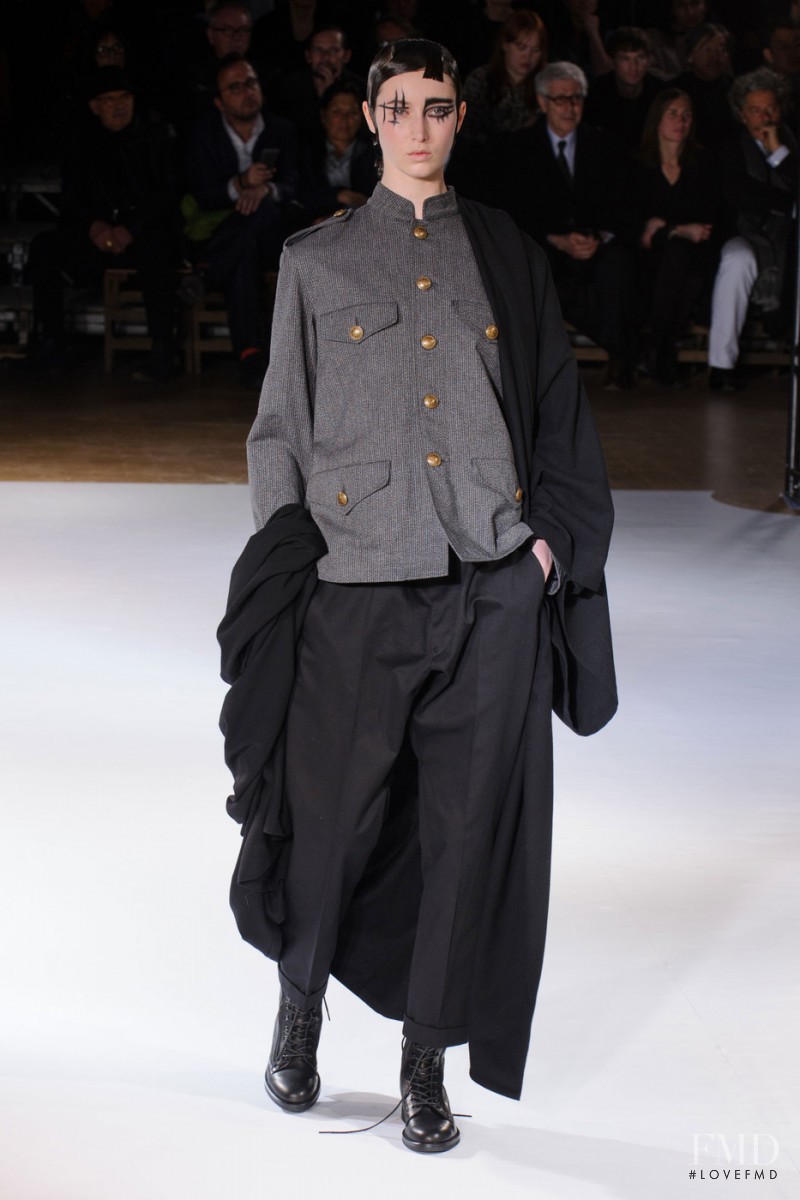 Yohji Yamamoto fashion show for Autumn/Winter 2015