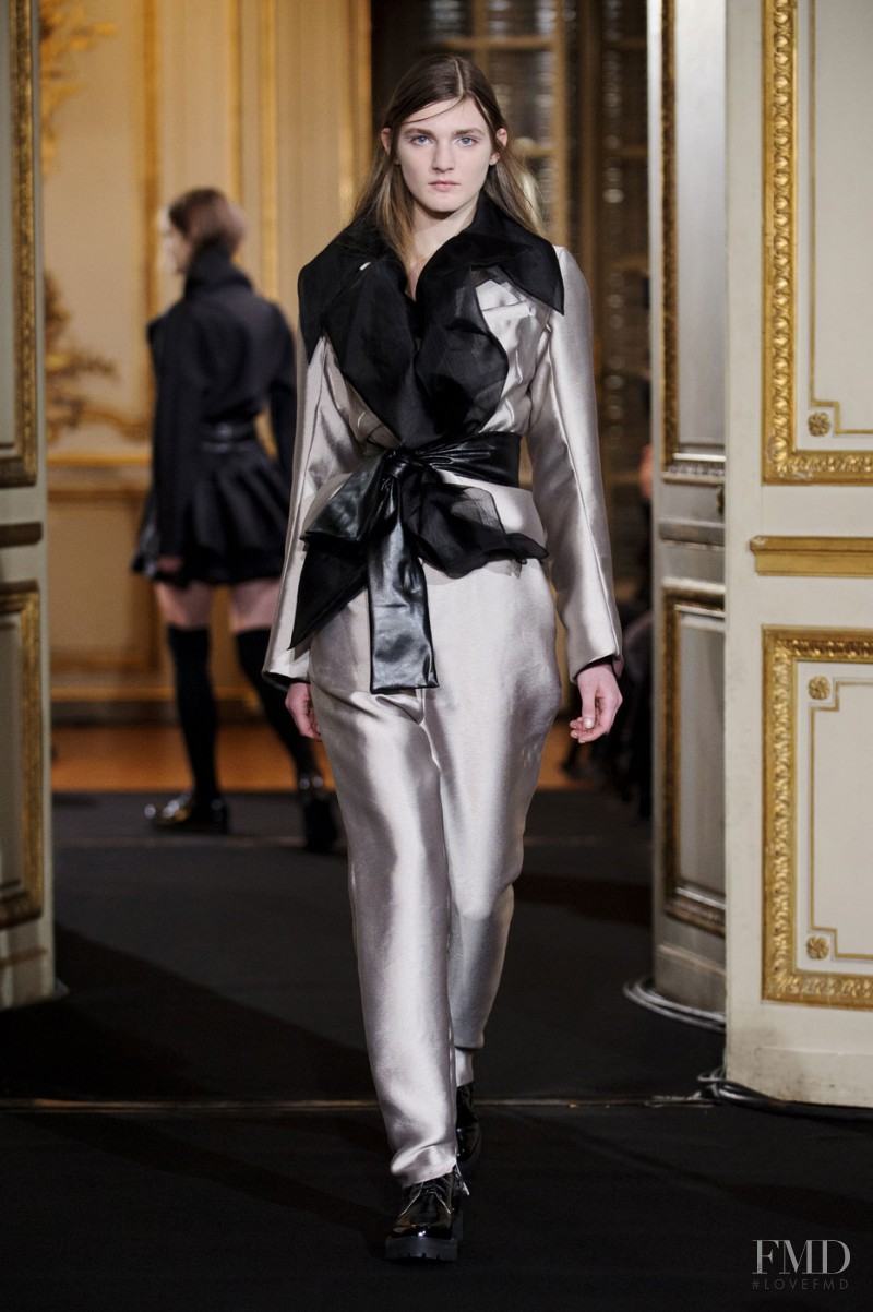 Nastya Abramova featured in  the Moon Young Hee fashion show for Autumn/Winter 2015