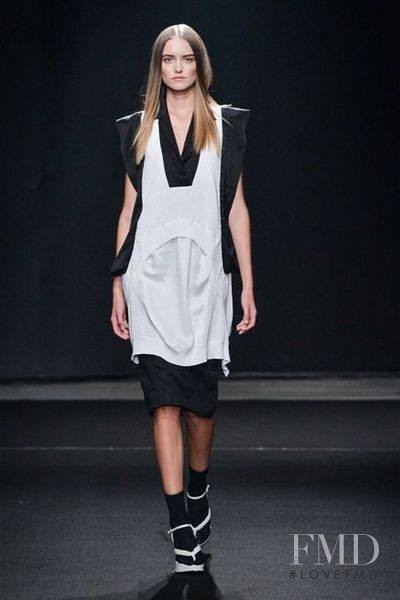 Atsuro Tayama fashion show for Spring/Summer 2015