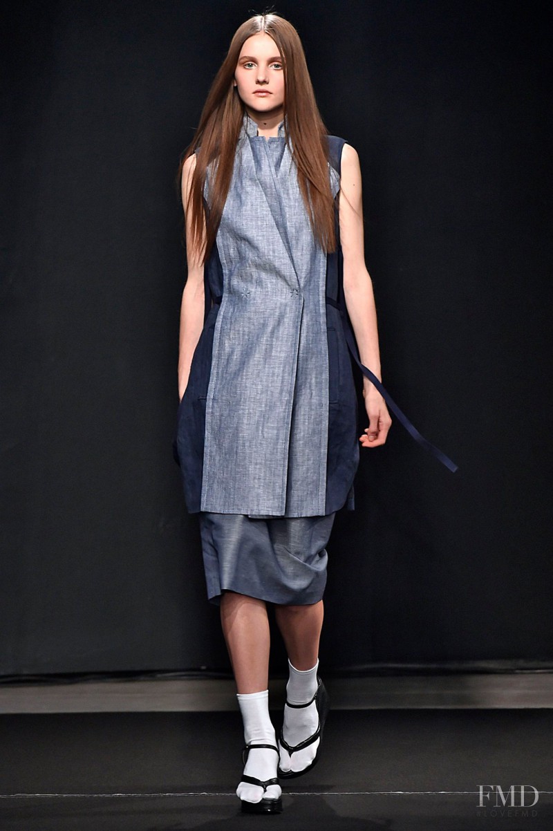 Luba Hryniv featured in  the Atsuro Tayama fashion show for Spring/Summer 2015