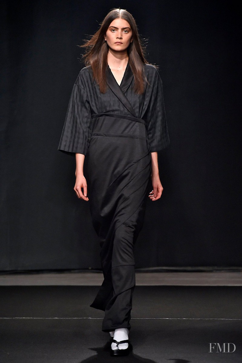 Kim Valerie Jaspers featured in  the Atsuro Tayama fashion show for Spring/Summer 2015