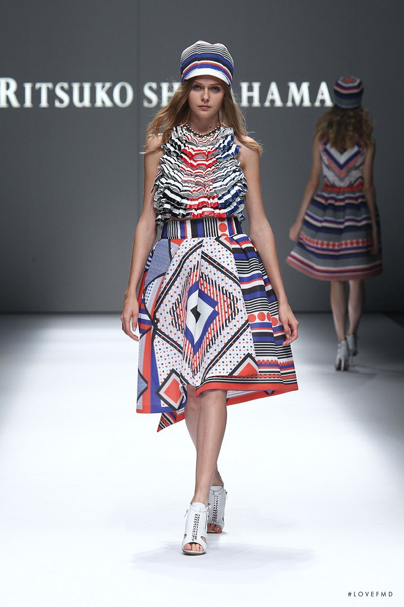 Arina Levchenko featured in  the Ritsuko Shirahama fashion show for Spring/Summer 2015