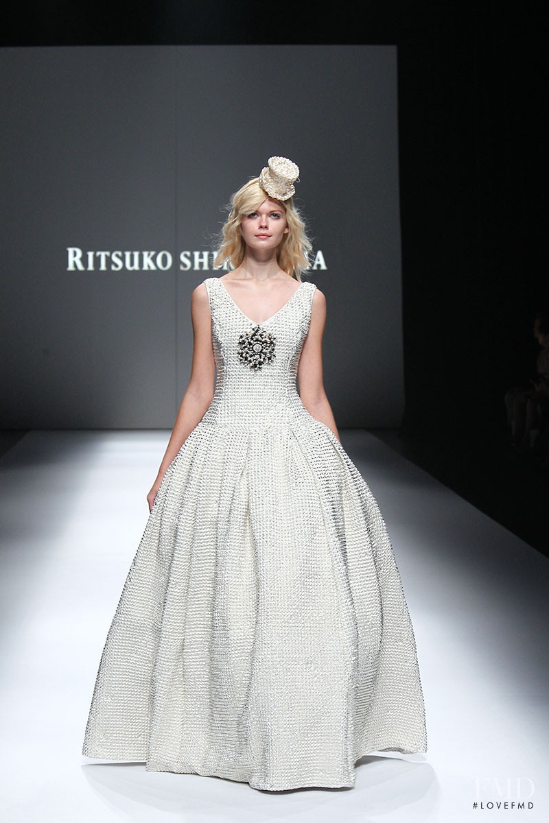 Ritsuko Shirahama fashion show for Spring/Summer 2015