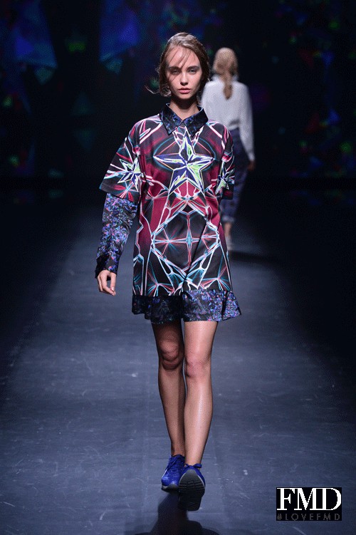 Atsushi Nakashima fashion show for Spring/Summer 2015