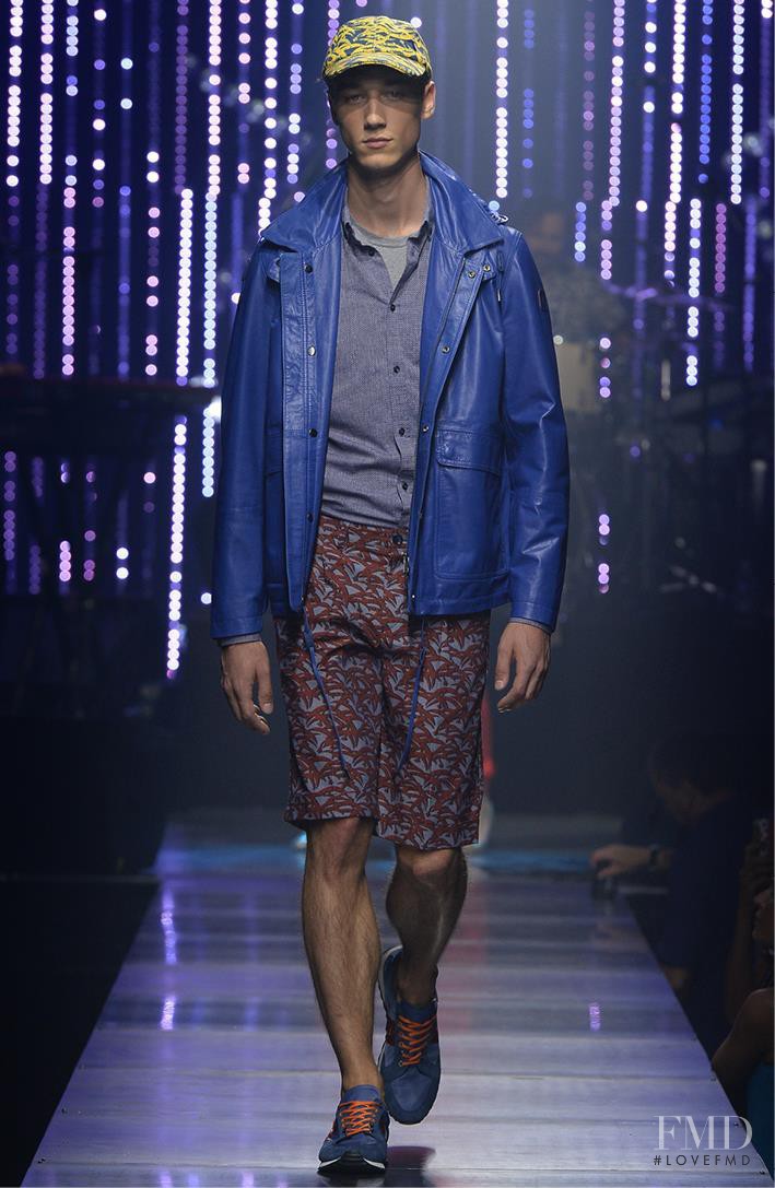 Tru Trussardi fashion show for Spring/Summer 2015