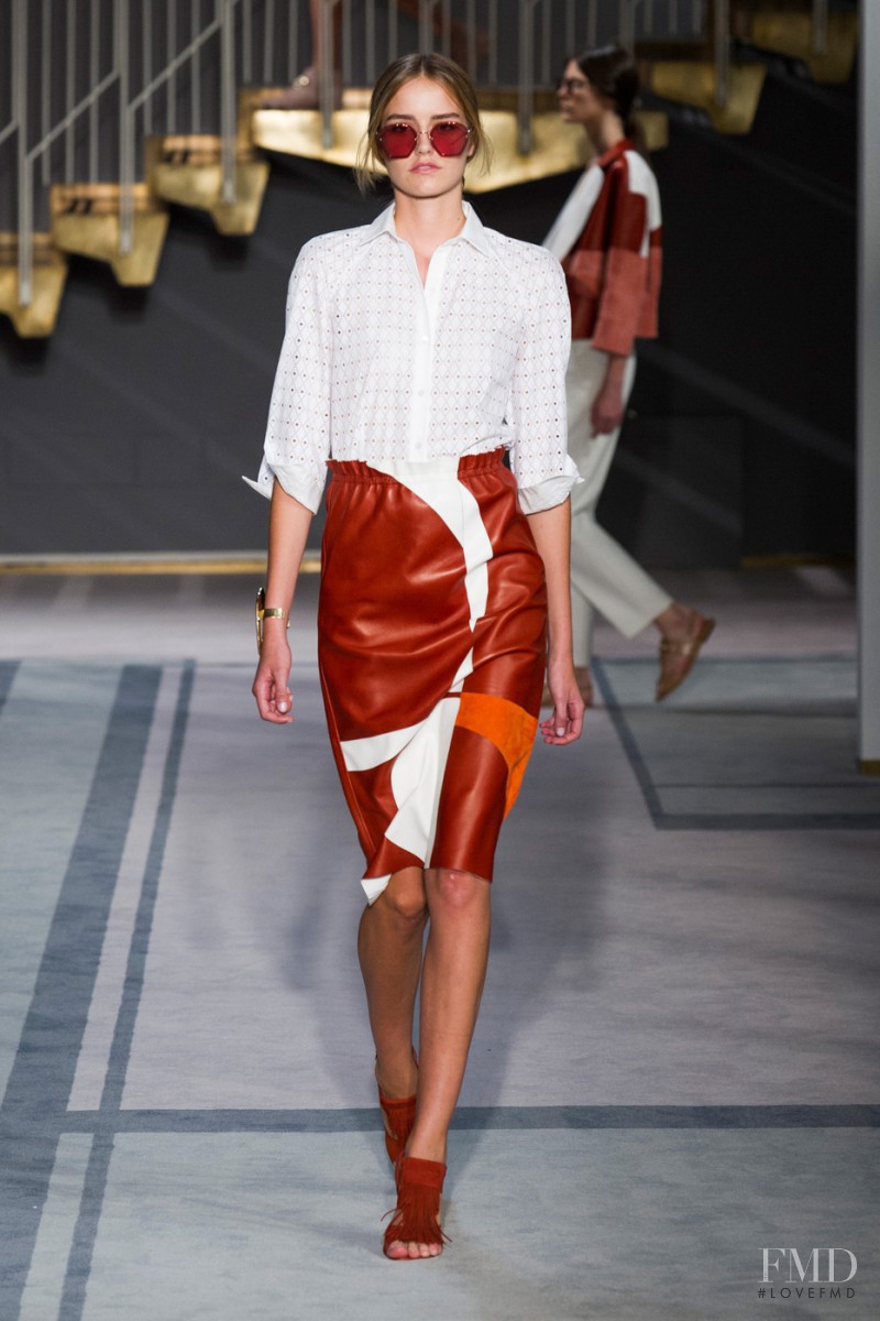 Tod\'s fashion show for Spring/Summer 2014