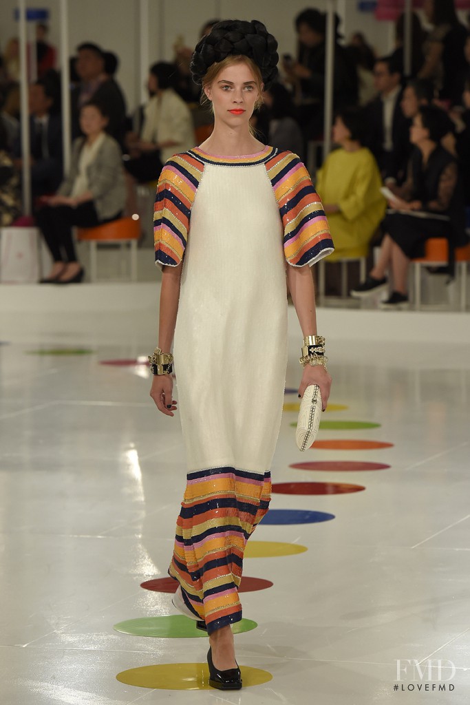Lexi Boling featured in  the Chanel fashion show for Resort 2016