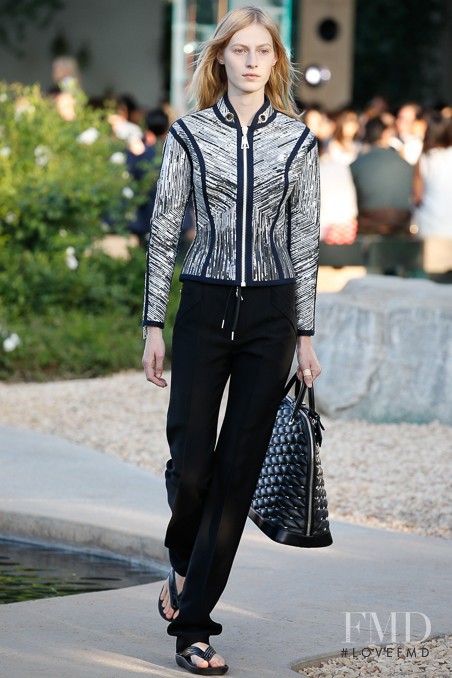 Louis Vuitton fashion show for Resort 2016