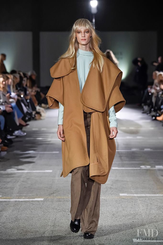 Designers Remix fashion show for Autumn/Winter 2015