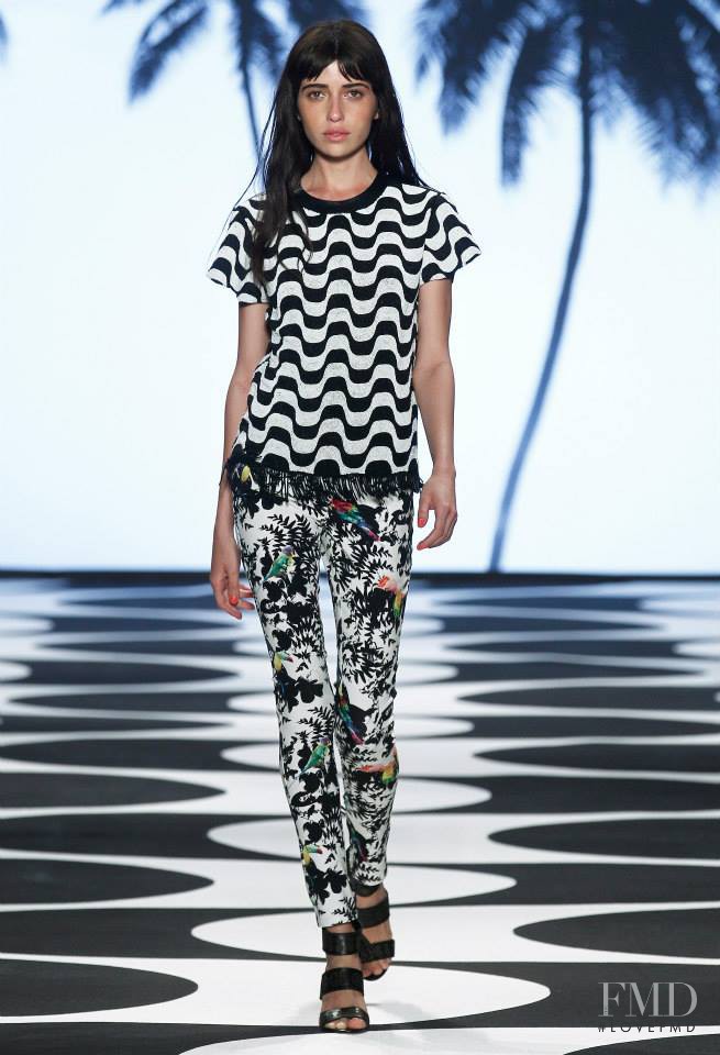 Nicole Miller fashion show for Spring/Summer 2015