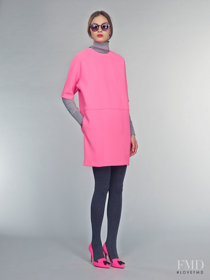 Alina Tsoy featured in  the Banana Republic fashion show for Autumn/Winter 2015